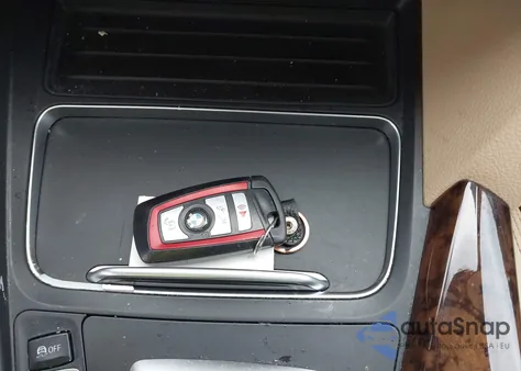 2018 BMW 330I из США, поврежденный, VIN WBA8B9G51JNU96527